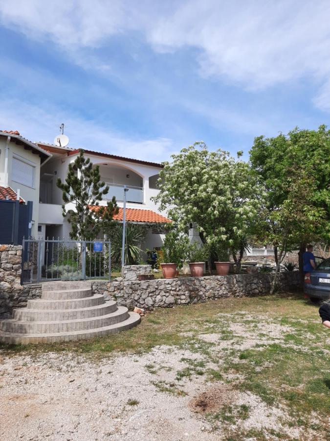 Kornić Apartmani Darko מראה חיצוני תמונה