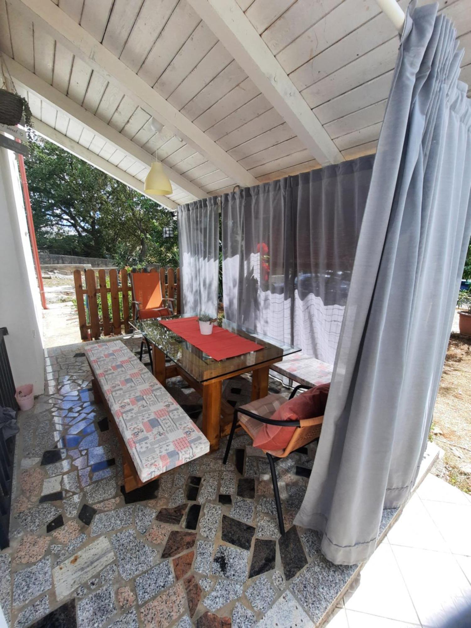 Kornić Apartmani Darko מראה חיצוני תמונה